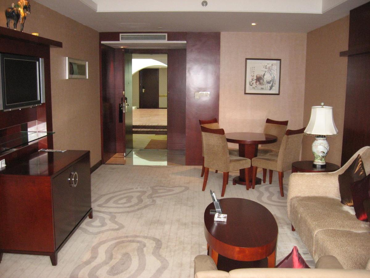 Wyndham Garden Suzhou Hotel Suzhou  Exterior photo