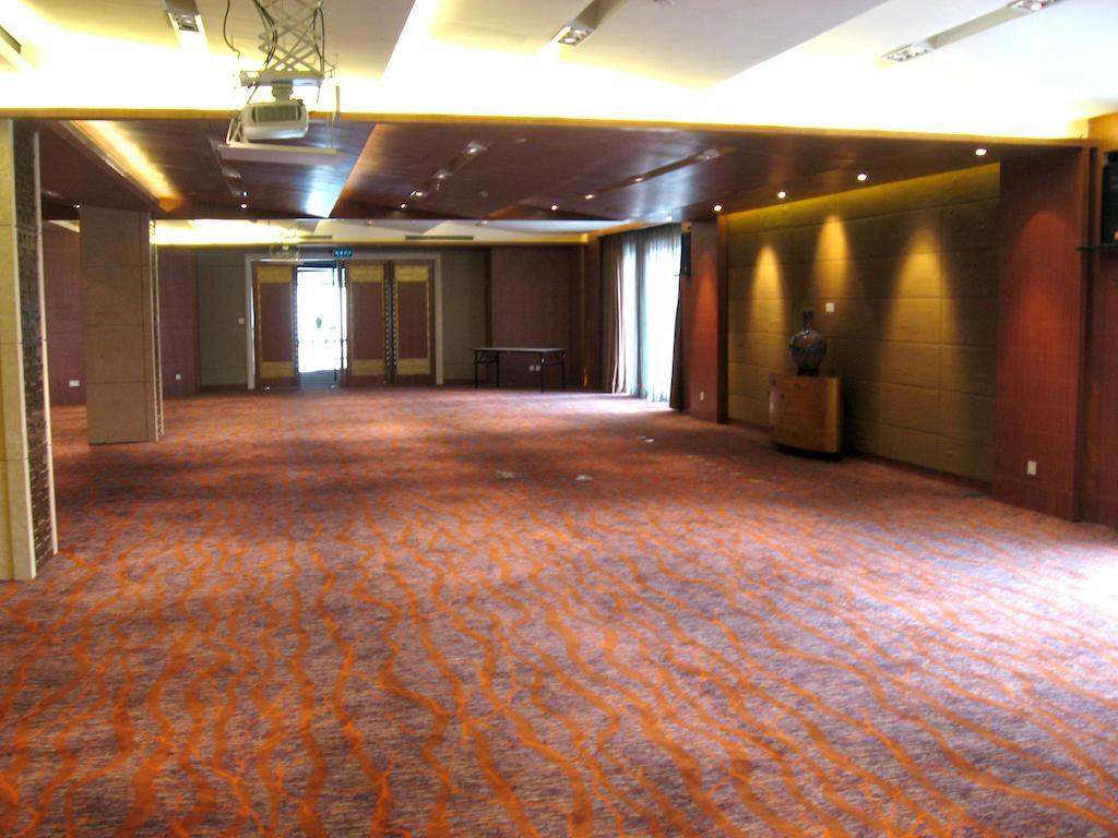 Wyndham Garden Suzhou Hotel Suzhou  Exterior photo